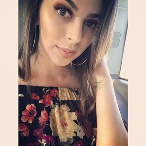 Meet your Posher, Mayra